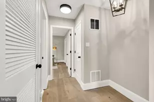 410 Franklin St NE, Washington, DC 20017 - Photo 19