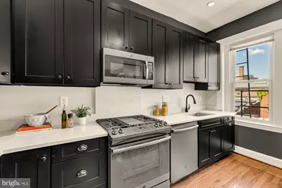 1860 California Street NW #401, Washington, DC 20009 - Photo 5