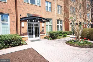 1391 Pennsylvania Ave. SE, Washington, DC 20003 - Photo 39