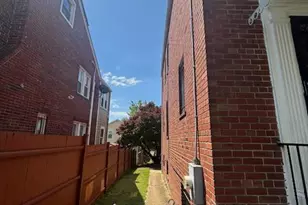 26 Milmarson Pl NW, Washington, DC 20011 - Photo 3