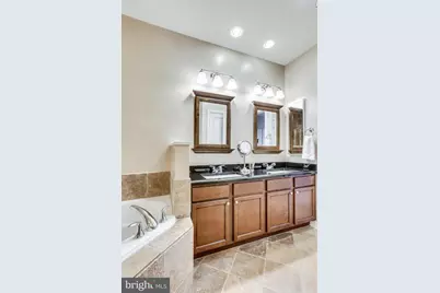 419 K Street SE, Washington, DC 20002 - Photo 17