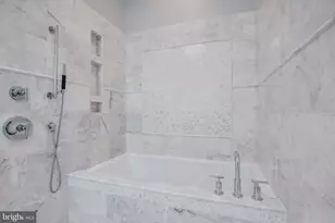 1622 E St SE, Washington, DC 20003 - Photo 33