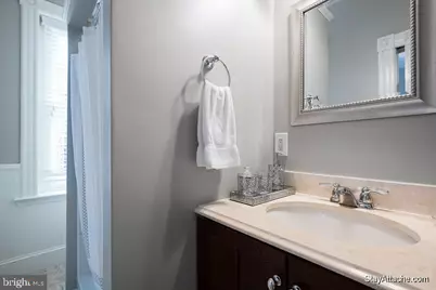 509 6th Street NE, Washington, DC 20002 - Photo 17