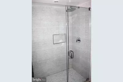1311 13th Street NW #504, Washington, DC 20005 - Photo 17