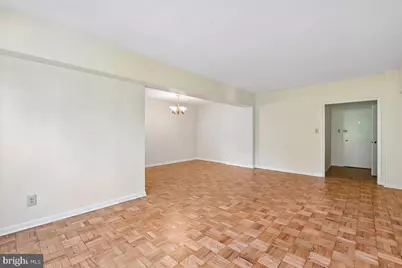 2500 Q Street NW #449, Washington, DC 20007 - Photo 3