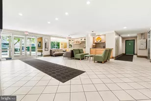 2401 H St NW, Washington, DC 20037 - Photo 17