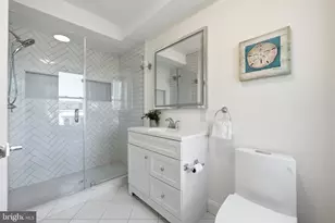 634 Lexington Pl NE, Washington, DC 20002 - Photo 19
