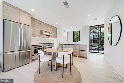 2905 Newark Street NW, Washington, DC 20008 - Photo 11