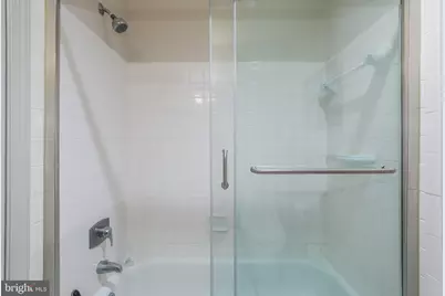 1662 Beekman Place NW #D, Washington, DC 20009 - Photo 43