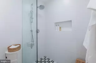1401 Church Street NW, Washington, DC 20005 - Photo 17