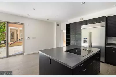 2920 Albemarle Street NW, Washington, DC 20008 - Photo 13