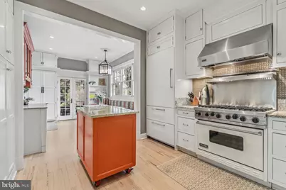 4927 Eskridge Terrace NW, Washington, DC 20016 - Photo 15