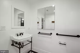 3626 T St NW, Washington, DC 20007 - Photo 47