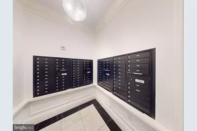 1011 M Street NW #804, Washington, DC 20001 - Photo 21