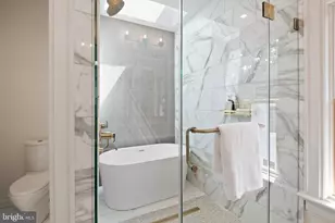 5022 Cathedral Ave NW, Washington, DC 20016 - Photo 27