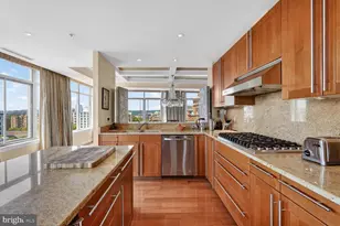 2425 L Street NW, Washington, DC 20037 - Photo 19