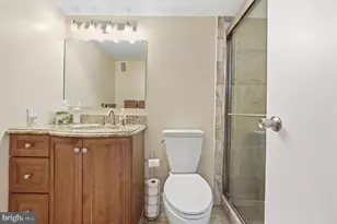 3001 Veazey Terrace NW, Washington, DC 20008 - Photo 17