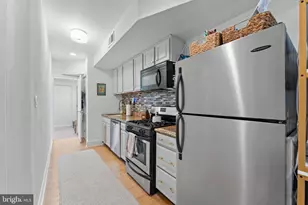 1219 Holbrook Terrace NE, Washington, DC 20002 - Photo 5