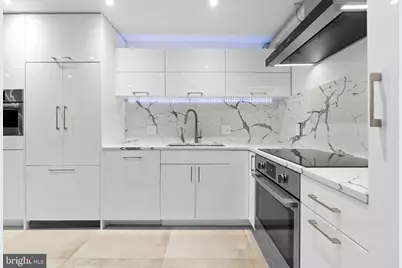2320 Wisconsin Avenue NW #202, Washington, DC 20007 - Photo 3