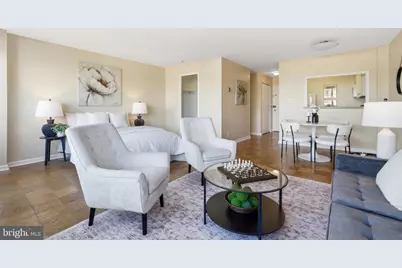 1330 New Hampshire Avenue NW #622, Washington, DC 20036 - Photo 9