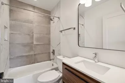 845 19th Street NE #PH-13, Washington, DC 20002 - Photo 5