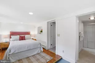 1609 G St SE, Washington, DC 20003 - Photo 33