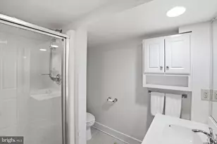 1609 G St SE, Washington, DC 20003 - Photo 37