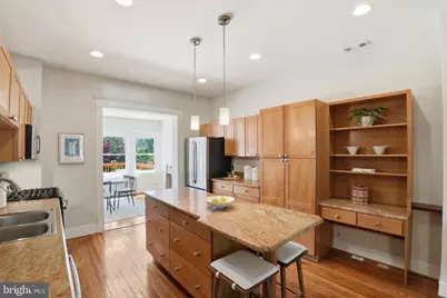 1609 G Street SE, Washington, DC 20003 - Photo 7