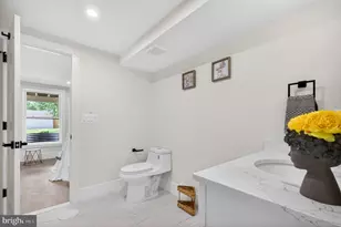 1324 Farragut St NW, Washington, DC 20011 - Photo 63