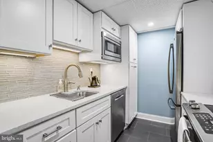 212 3rd St NE, Washington, DC 20002 - Photo 11