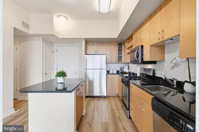 475 K Street NW #1229, Washington, DC 20001 - Photo 7
