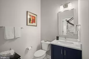 1210 R St NW, Washington, DC 20009 - Photo 23