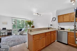950 25th St NW, Washington, DC 20037 - Photo 5