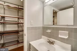4201 Cathedral Ave NW, Washington, DC 20016 - Photo 17