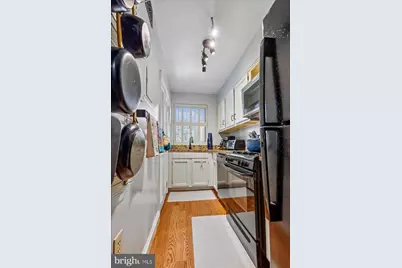 3817 Davis Place NW #1, Washington, DC 20007 - Photo 9