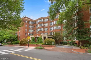 2500 Q St NW, Washington, DC 20007 - Photo 3