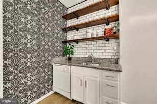 719 Sheridan St NW, Washington, DC 20011 - Photo 9