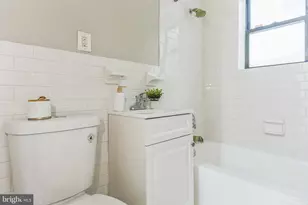 212 Oakwood St SE, Washington, DC 20032 - Photo 17