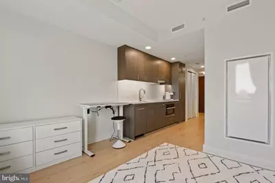 1211 Van Street SE #404, Washington, DC 20003 - Photo 5