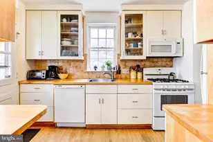 4438 Garrison St NW, Washington, DC 20016 - Photo 13