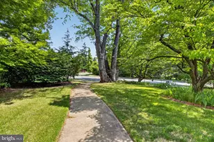 5028 Massachusetts Ave NW, Washington, DC 20016 - Photo 5