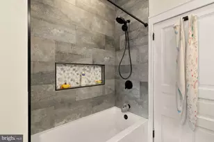 1010 Main Dr NW, Washington, DC 20012 - Photo 41