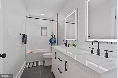 615 Irving Street NW #1, Washington, DC 20010 - Photo 17