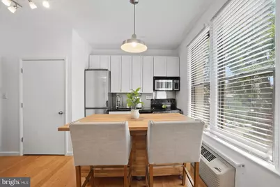 1822 15th Street NW #303, Washington, DC 20009 - Photo 3