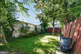 418 Luray Pl NW, Washington, DC 20010 - Photo 25