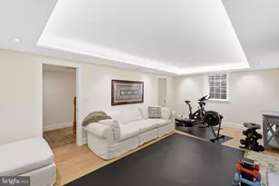 7101 Western Ave NW, Washington, DC 20015 - Photo 43
