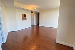 3401 38th Street NW, Washington, DC 20016 - Photo 5