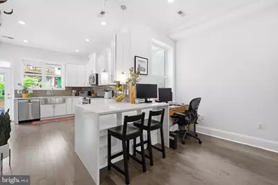 35 T Street NW, Washington, DC 20001 - Photo 9
