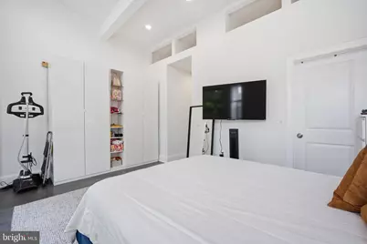 35 T Street NW, Washington, DC 20001 - Photo 23