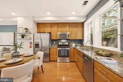 1425 C Street NE, Washington, DC 20002 - Photo 7